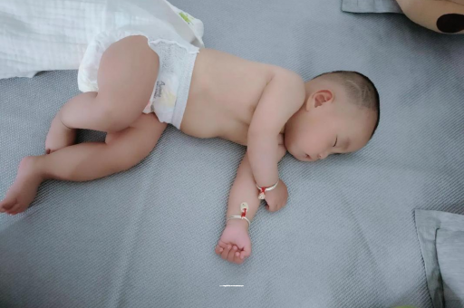 福鼎怀孕是不是很怕热